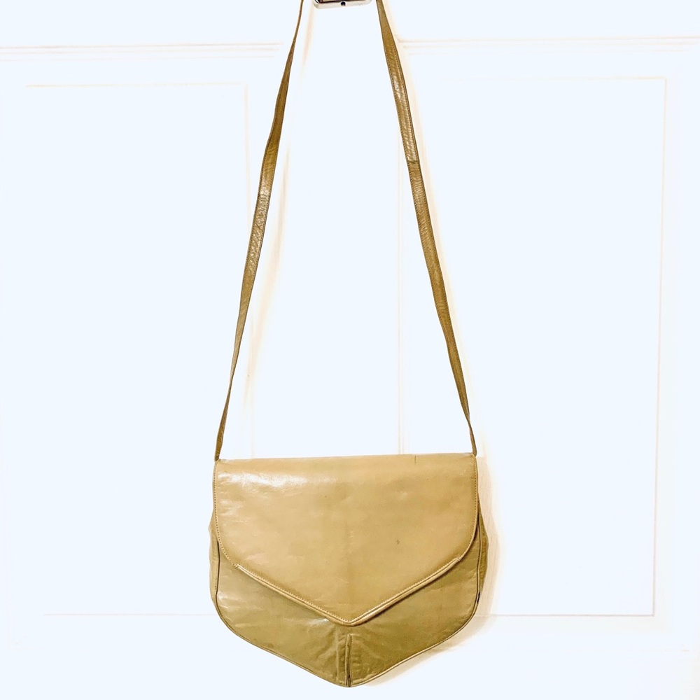 SALE‼️ Vintage Charles Jourdan shoulder bag